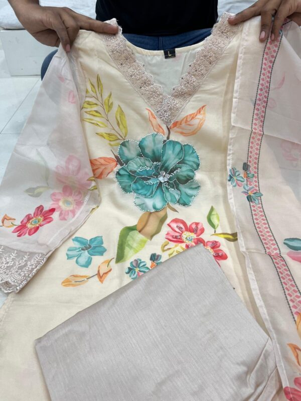 Reshmi Organza Suit Set with Handwork and Digital Print - Image 5