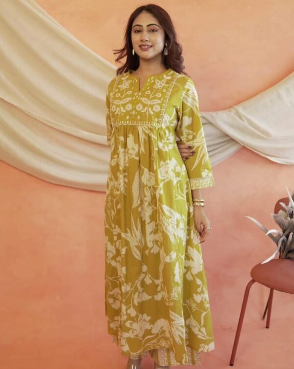 Elegant Anarkali Kurta Set with Dupatta
