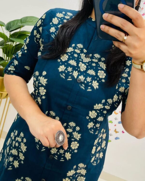 Designer Co-Ords Set with A-Line Kurti & Ankle-Length Pant - Image 4