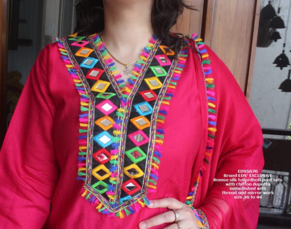 KURTI