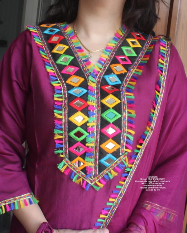 KURTI